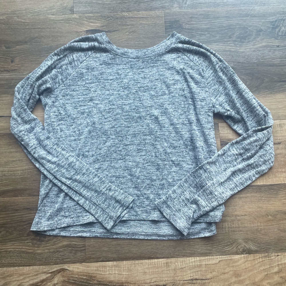 Hollister Heather Gray Knit Top